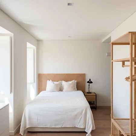 Pardal 1b - Luxury Studio In Alcantara With Parking Nearby ליסבון