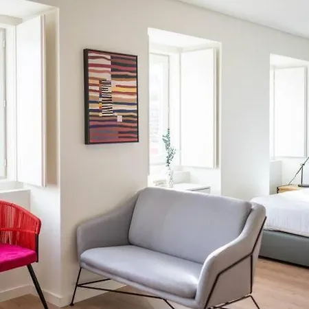 Pardal 1b - Luxury Studio In Alcantara With Parking Nearby * Lisboa